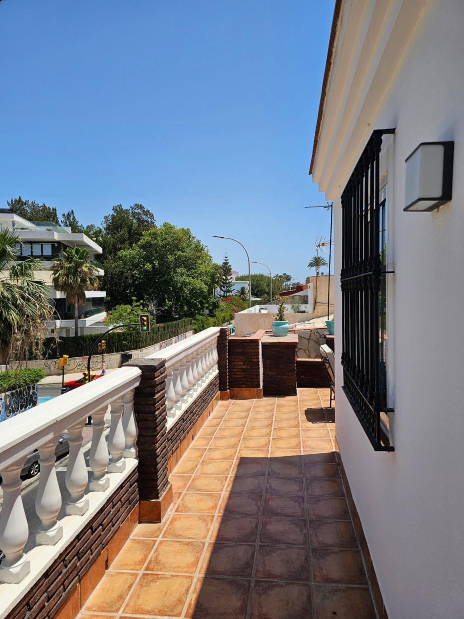דירות מאלגה Pedregalejo Beach House מראה חיצוני תמונה