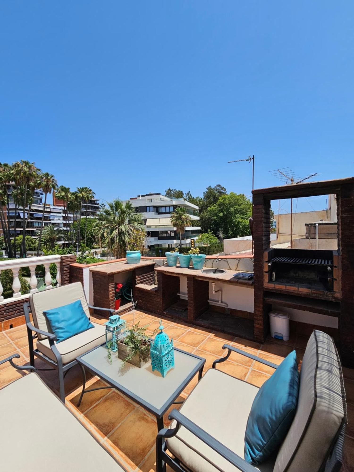 דירות מאלגה Pedregalejo Beach House מראה חיצוני תמונה